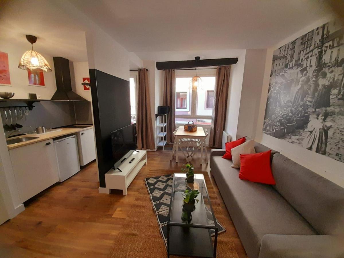 Andra Mari Apartamentu Turistikoak 贝梅奥 外观 照片