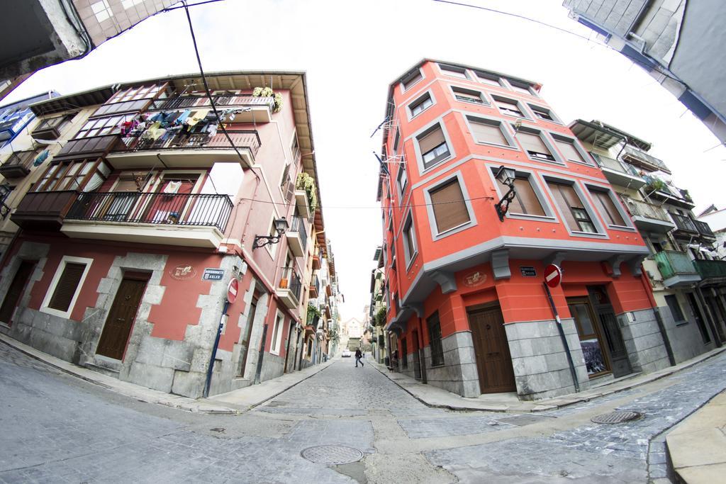 Andra Mari Apartamentu Turistikoak 贝梅奥 客房 照片