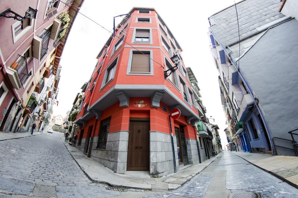Andra Mari Apartamentu Turistikoak 贝梅奥 客房 照片